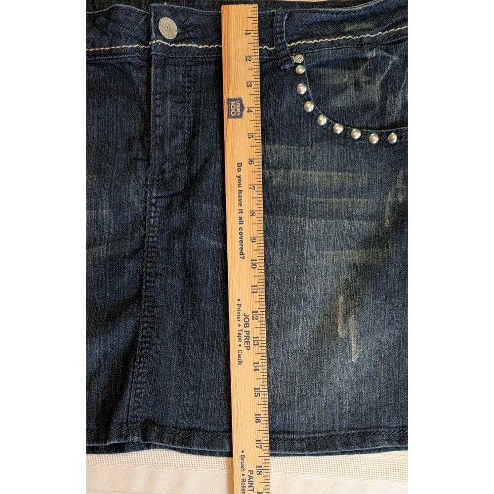 Almost Famous Distressed Stretch Denim Mini Skirt Pockets Plus Size 22 - Picture 9 of 10